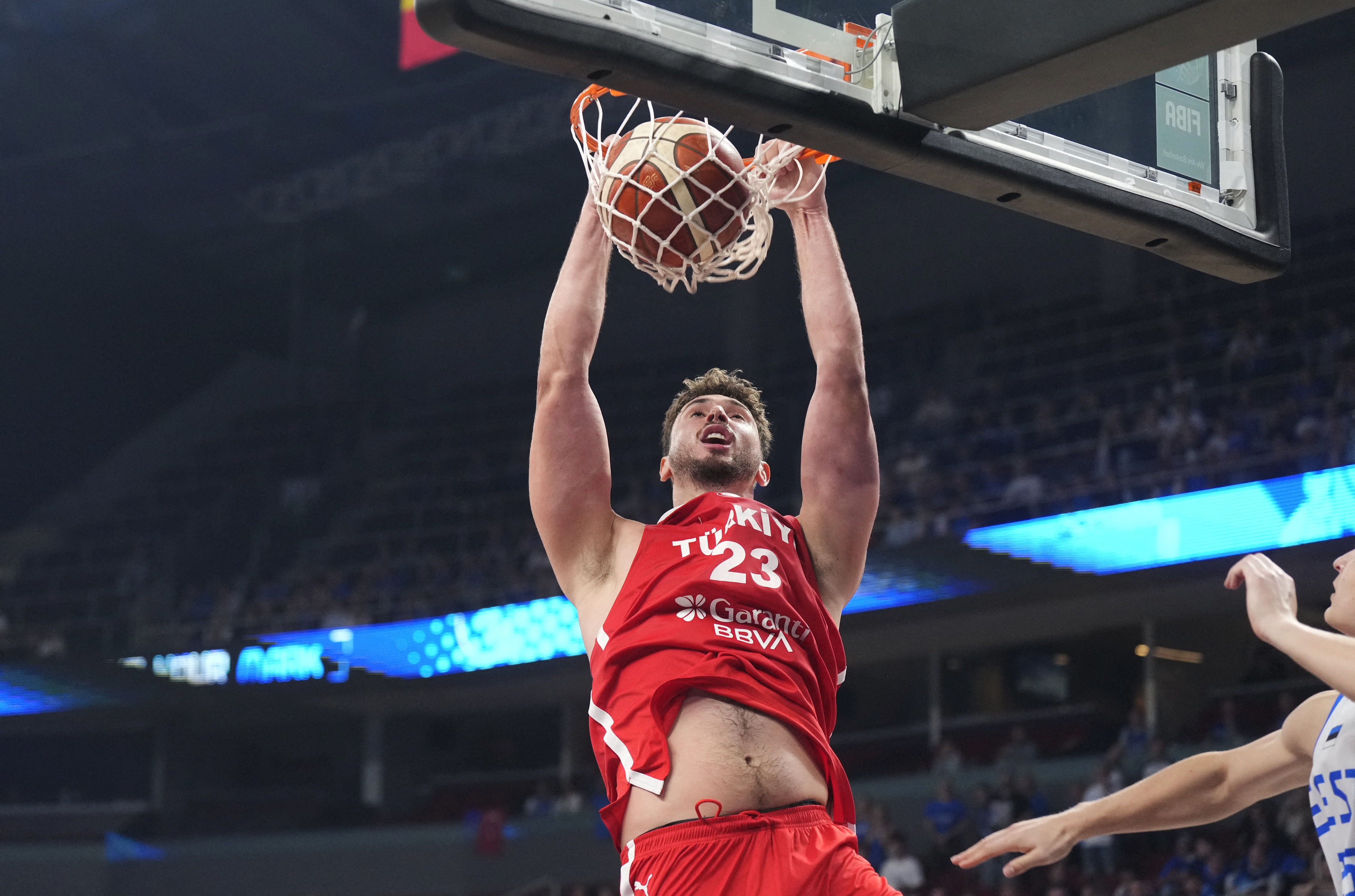 关于冲刺阶段山东泰山备战NBA常规赛，遗憾出局细节曝光，质疑声仍在，资深球员宣示担当的信息-爱游戏